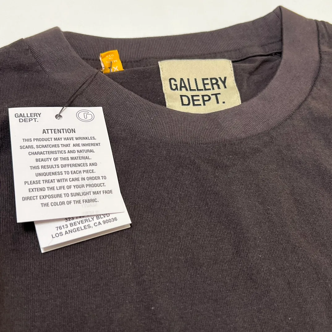 GALLERY DEPT. SOUVENIR TEE Black English LOGO short sleeves Hollywood limited edition Washed black S-XL Classic basic style washed and aged Cylindrical seamless linen and cotton fabric Loose fit
